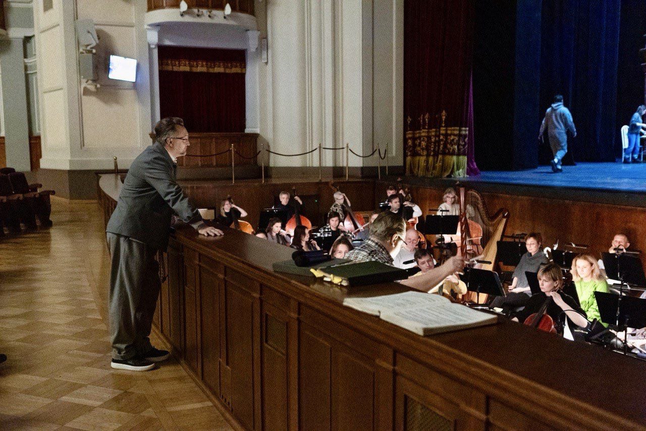 Начинающие артисты побывали в НОВАТе на открытой оперной репетиции - НОВАТ - фото №8