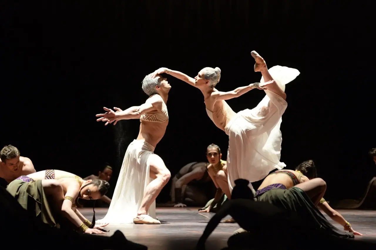 Прима-балерине НОВАТа Анне Одинцовой присвоено звание народного артиста России - НОВАТ - фото №16