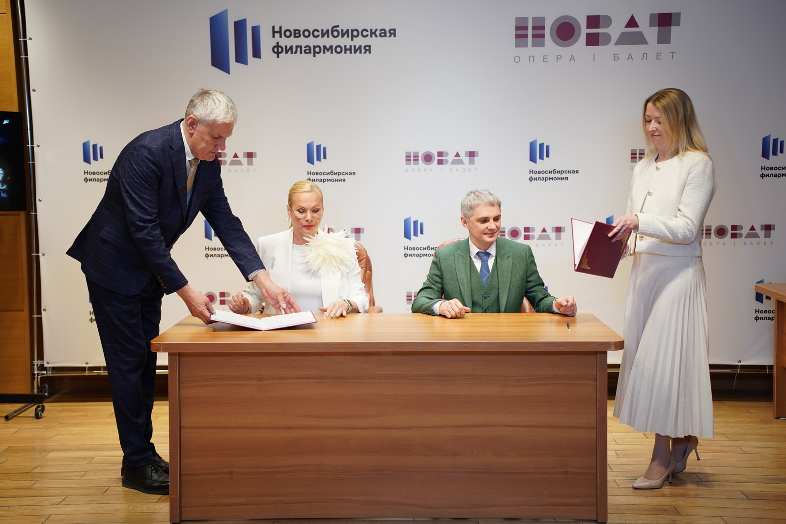 Между Новосибирским государственным академическим театром оперы и балета и Новосибирской государственной филармонией заключено соглашение о сотрудничестве - НОВАТ - фото №17