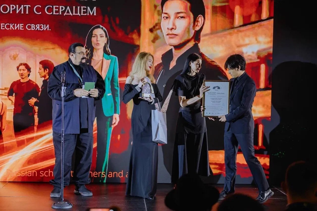 NOVAT Ballet Company soloist Kohei Fukuda was awarded the BRIDGE AWARDS ‒ Bridge of Friendship - NOVAT - photo №7
