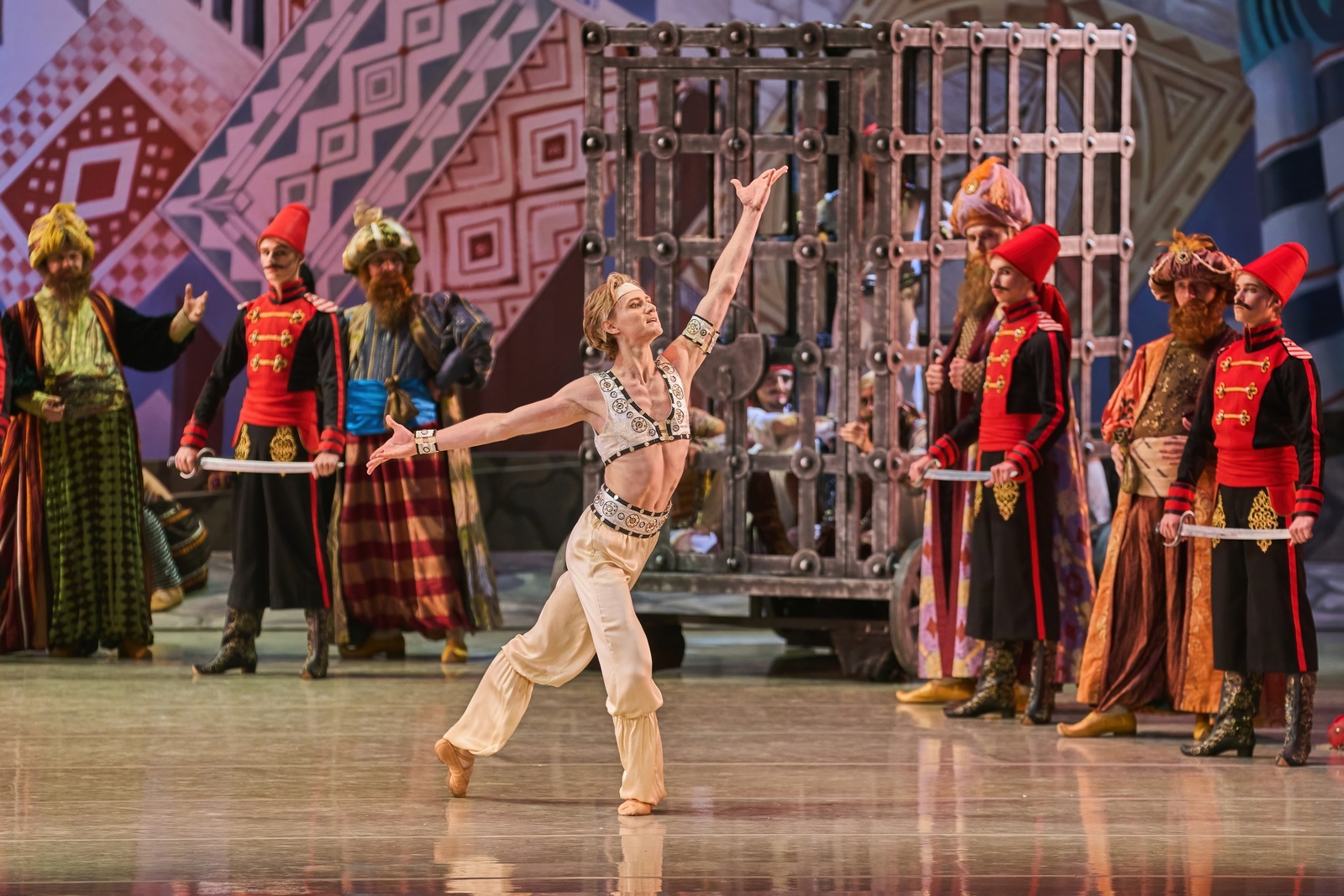 Le Corsaire in NOVAT - Photo №3