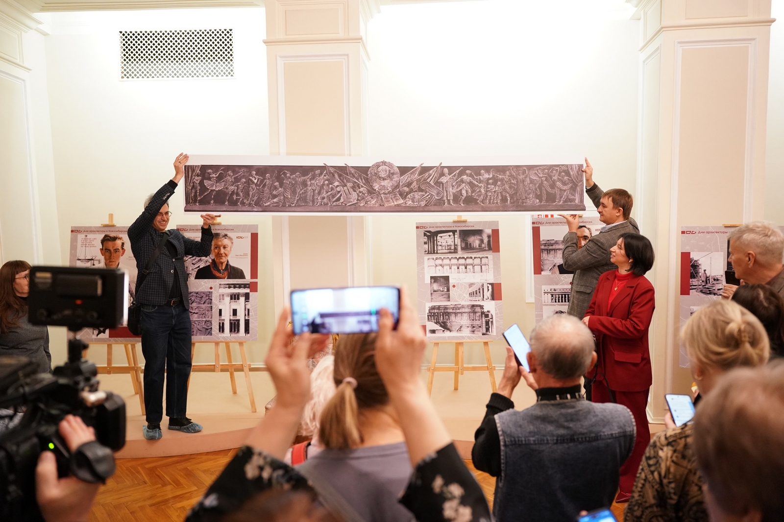 От смелого замысла ‒ до грандиозного воплощения.  Выставка «Люди. Эпоха. История создания» открылась в НОВАТе - НОВАТ - фото №10