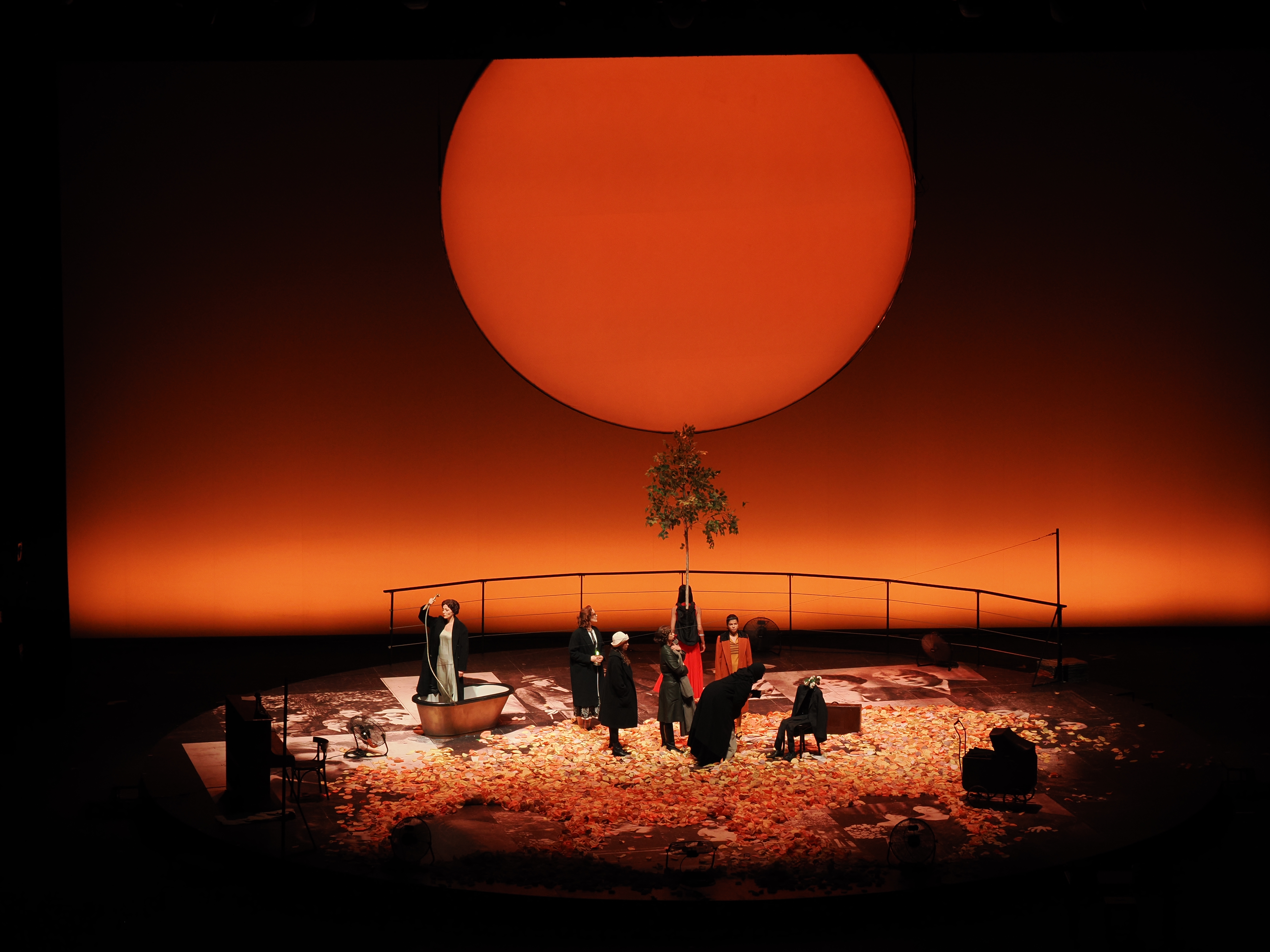 Женщины Есенина в НОВАТе - Фото №4