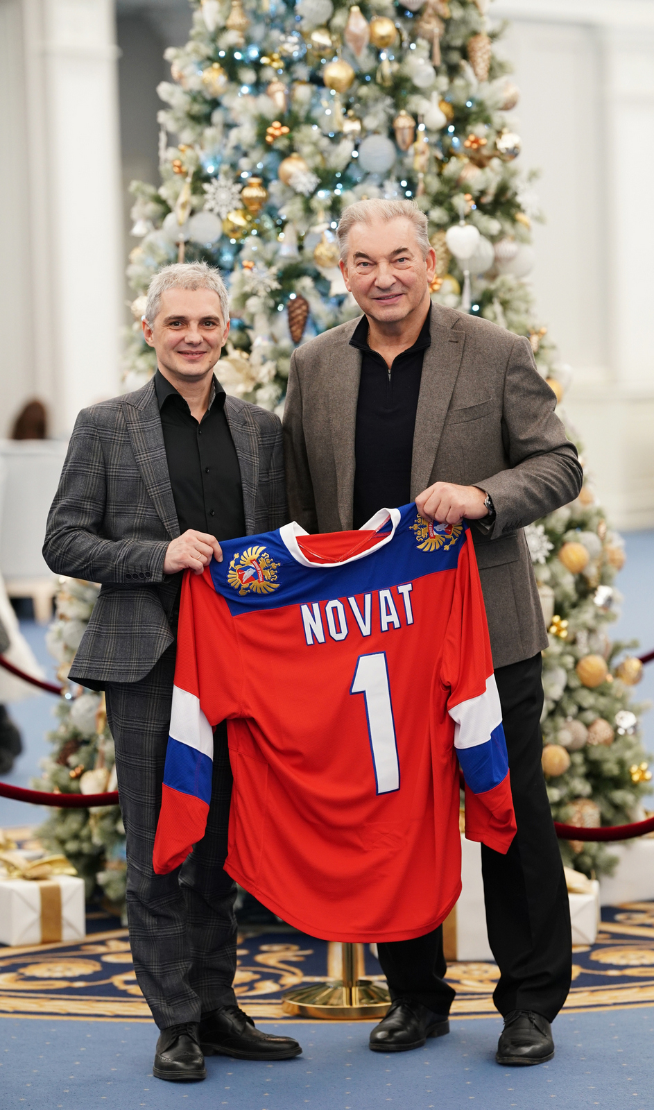 Легенда спорта в легендарном театре - НОВАТ - фото №15