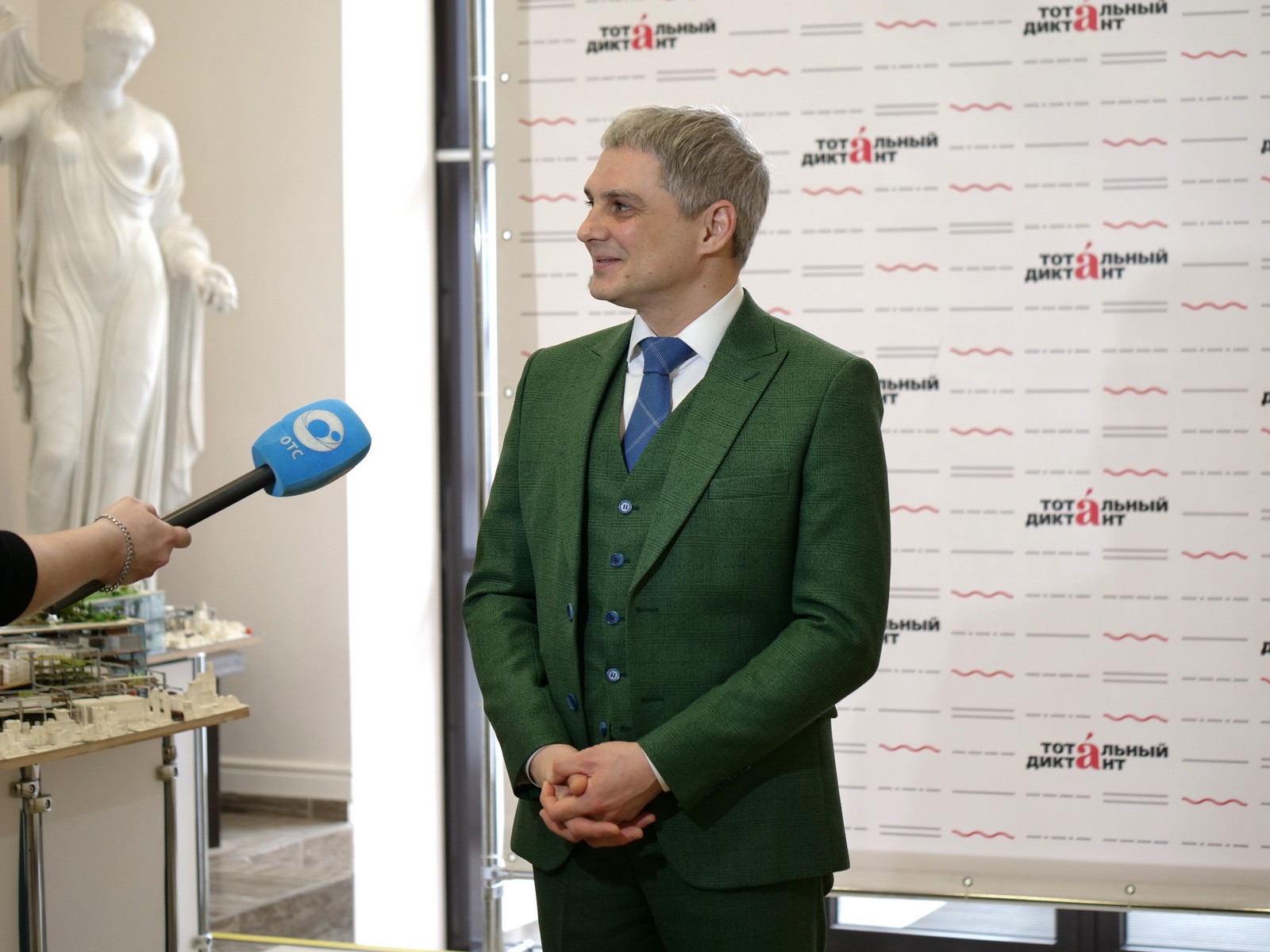 НОВАТ и НГУАДИ имени А. Д. Крячкова совместно провели Тотальный диктант - НОВАТ - фото №11