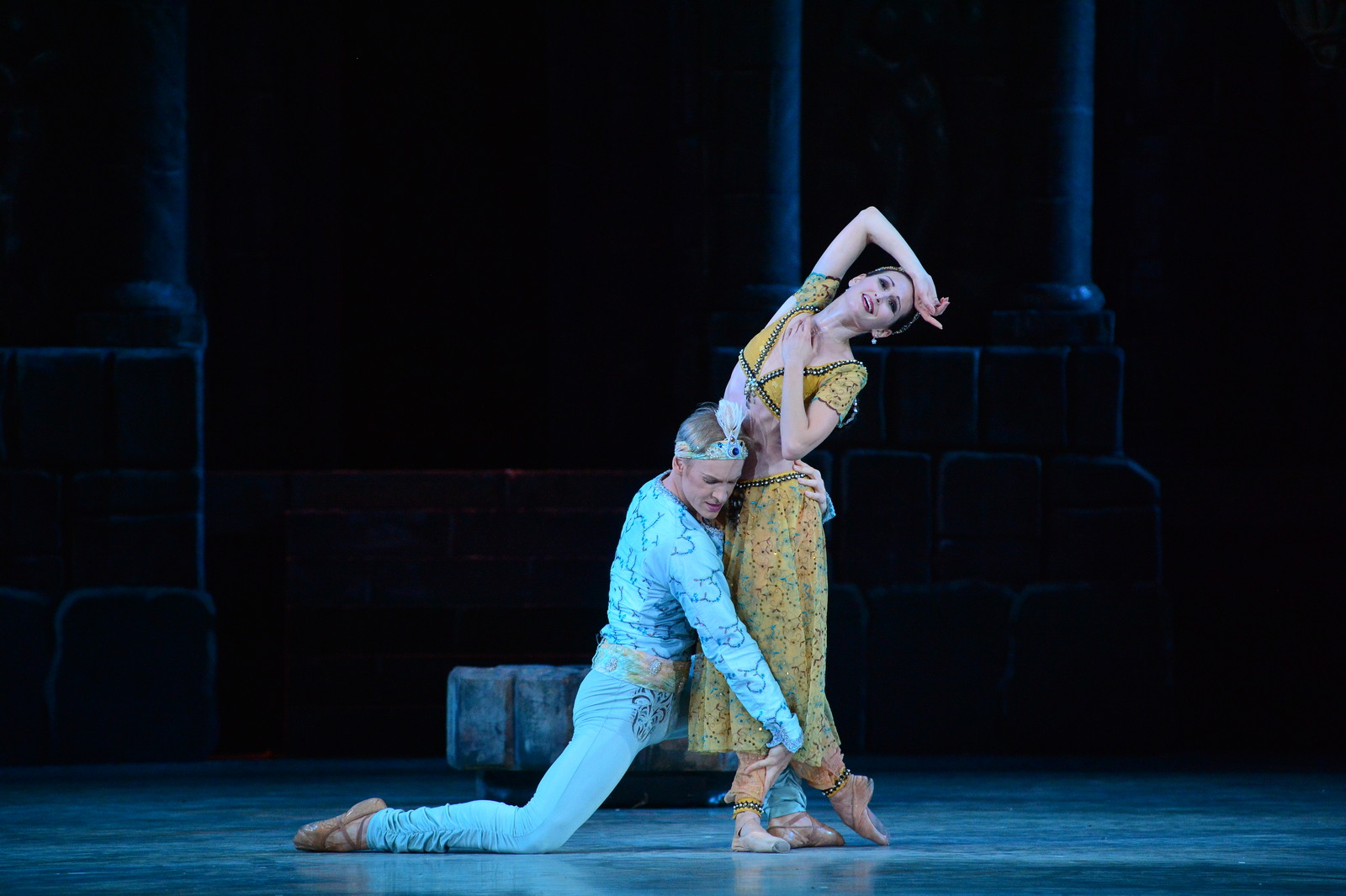 Прима-балерине НОВАТа Анне Одинцовой присвоено звание народного артиста России - НОВАТ - фото №9