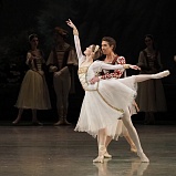 Премьера балета «Лебединое озеро» состоялась в НОВАТе - НОВАТ - фото №18